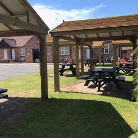 The Black Horse Inn Gainsborough Exterior foto